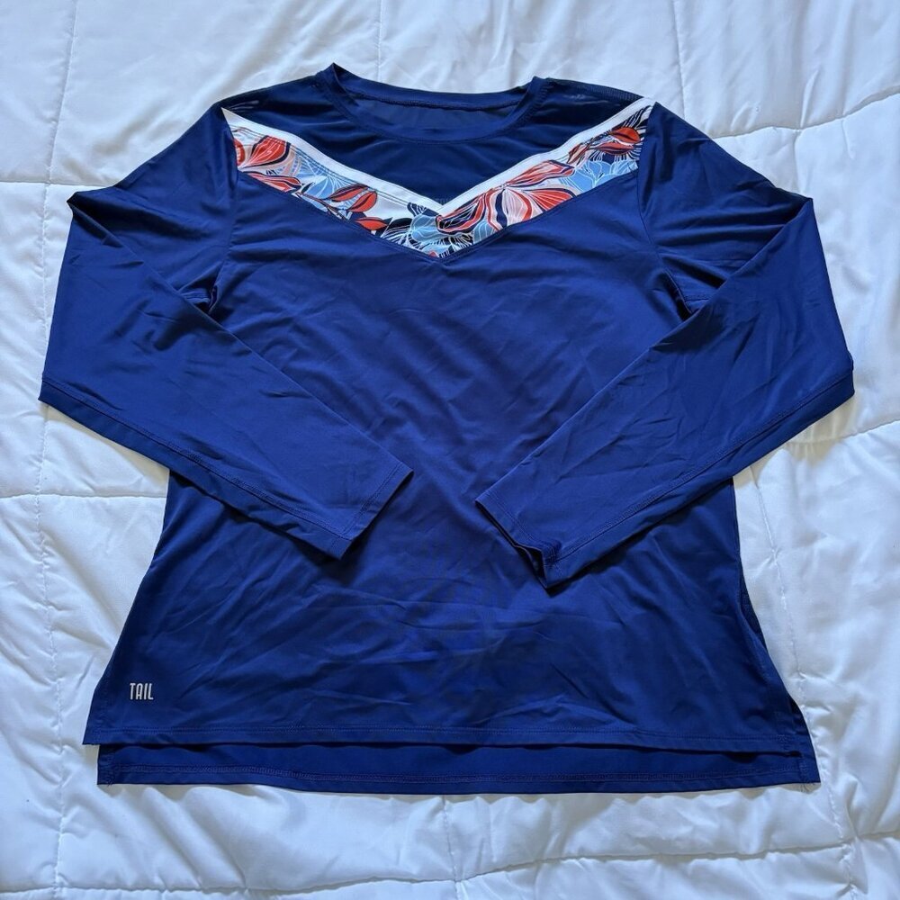 Tail Long Sleeve T Shirt Womans Size Large Blue Floral Tennis Golf Yoga Outdoor